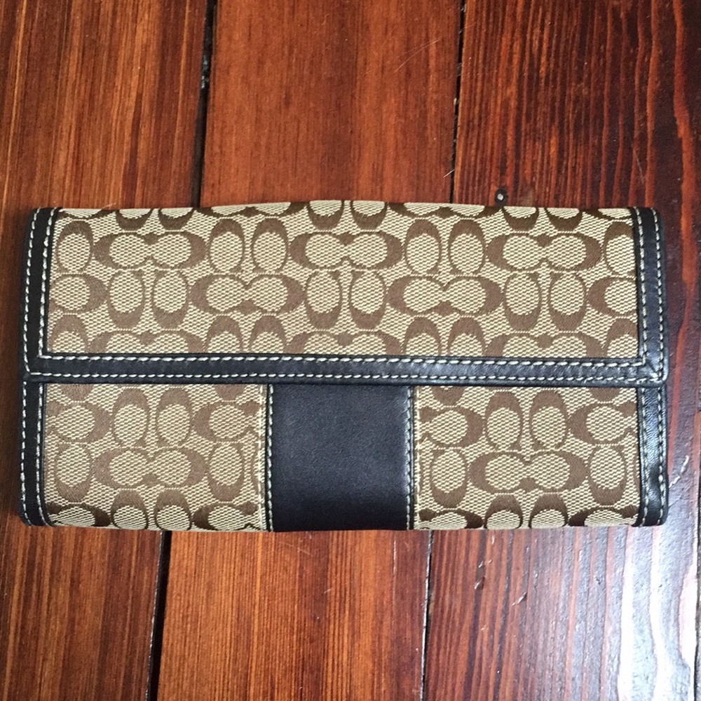 Coach wallet